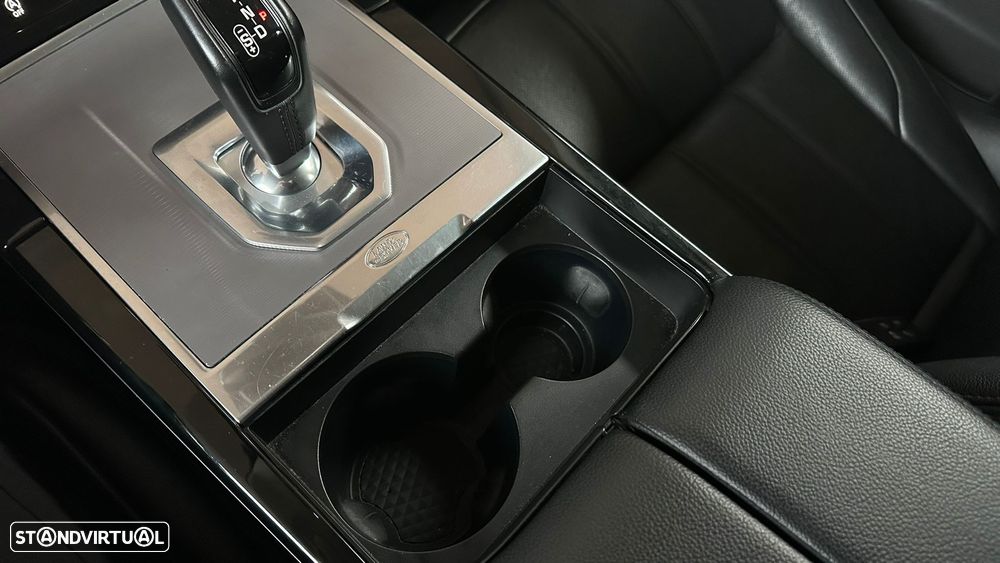 Land Rover Range Rover Evoque 2.0 D150 AWD HSE Auto - 27