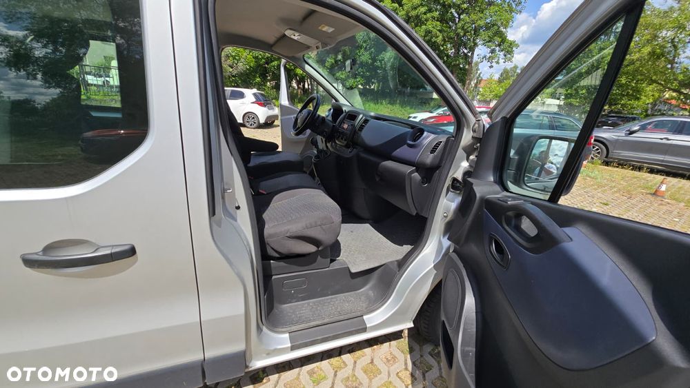 Opel Vivaro L1H1 2.7t Essentia Business - 9