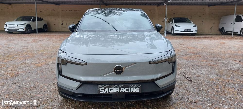 Volvo EX30 Single Motor Extended Range RWD Core - 3