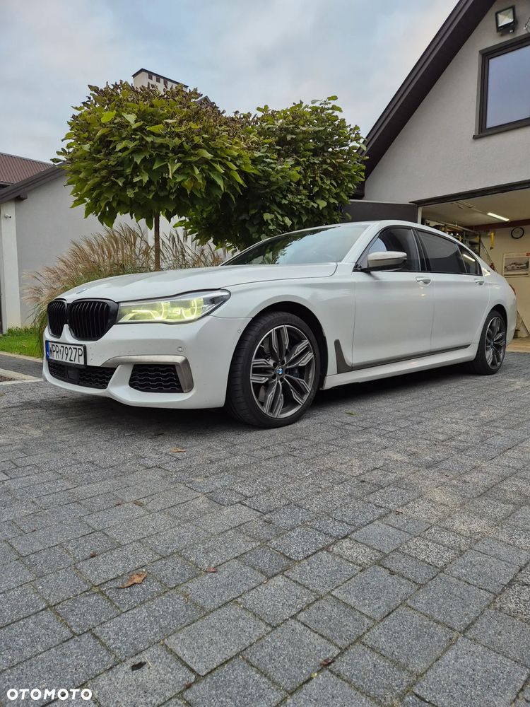 BMW Seria 7 M760Li xDrive - 2
