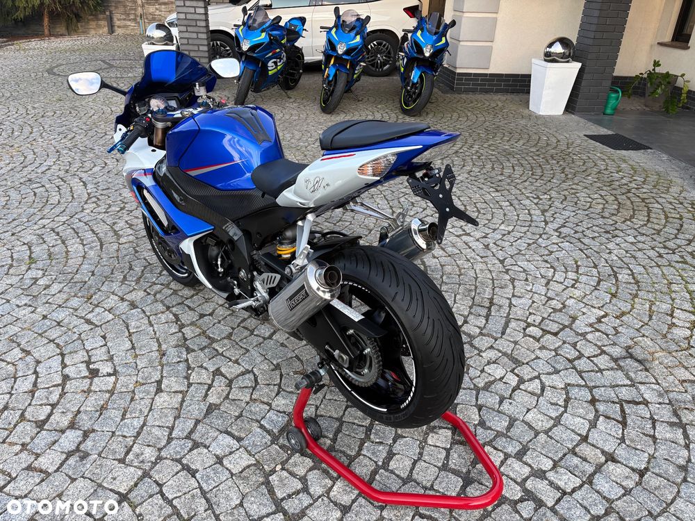 Suzuki GSX-R - 4