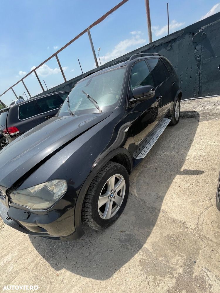 Dezmembrez BMW X5 E70 2009 3.0 - 4