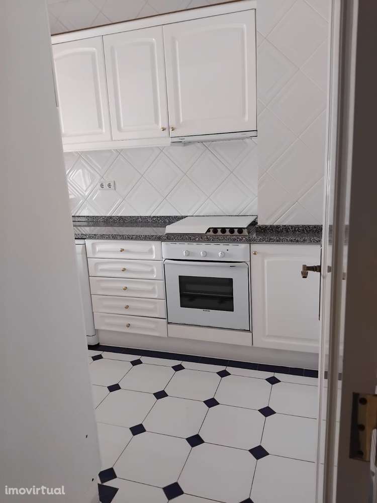 Exclusivo T2 com vista mar na Meia Praia - Grande imagem: 2/19