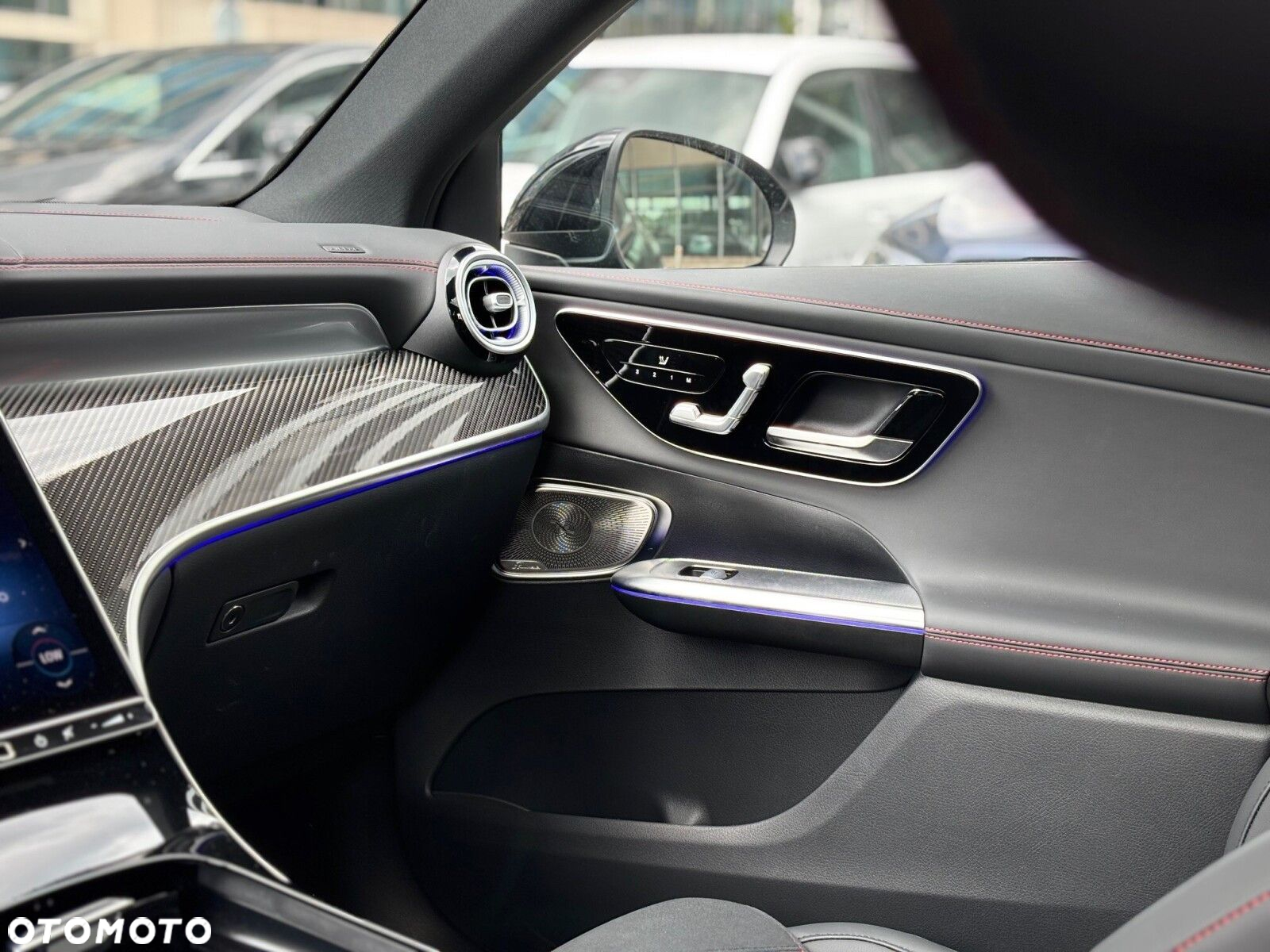 Mercedes-Benz GLC - 15