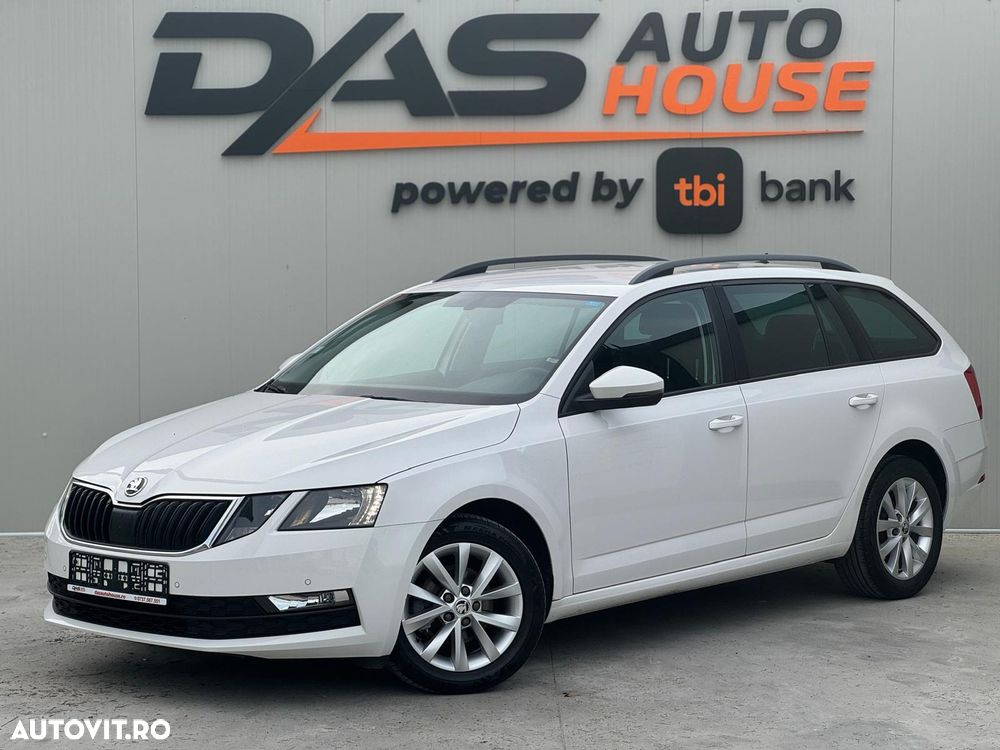 Skoda Octavia 1.6 TDI DSG Style - 2