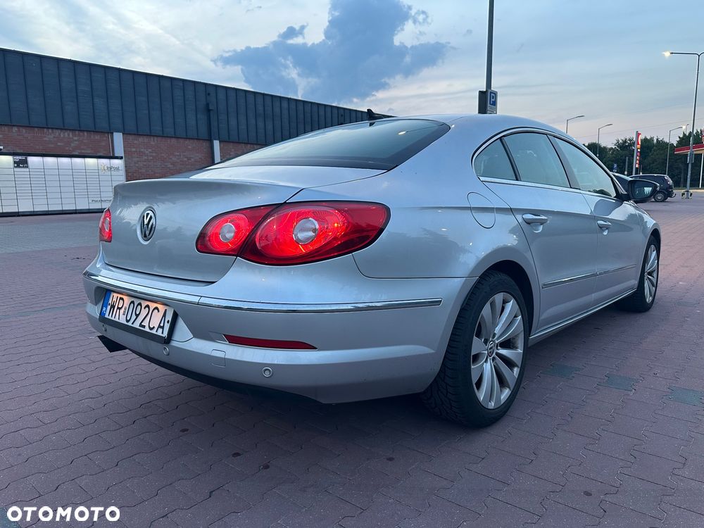 Volkswagen Passat CC - 13