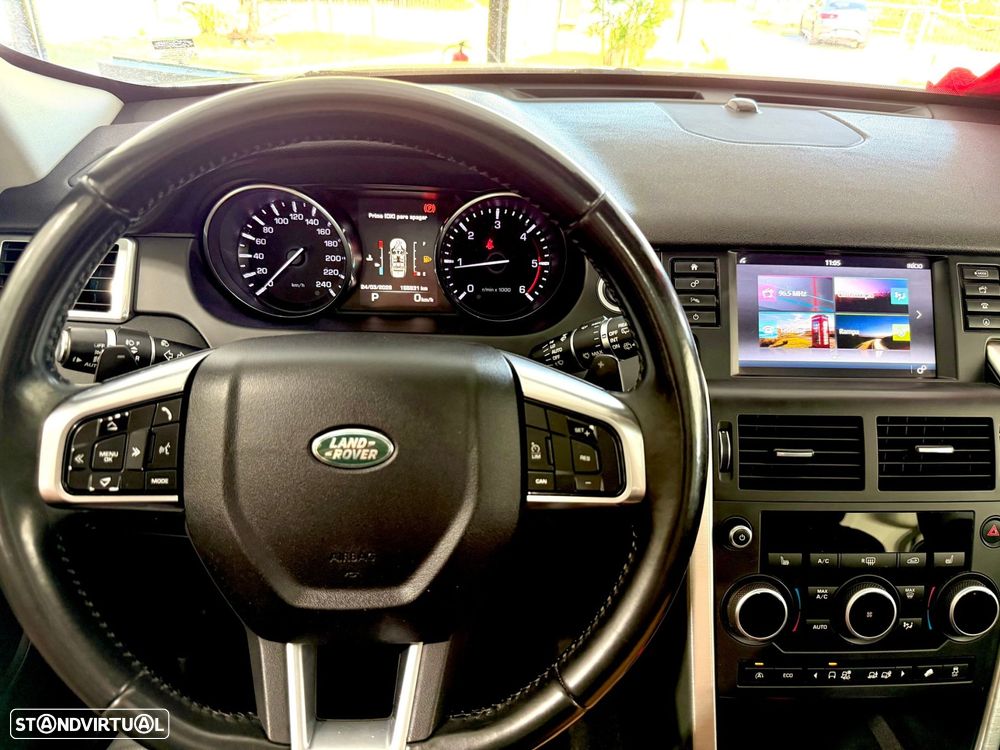 Land Rover Discovery Sport 2.2 Td4 SE Auto - 25