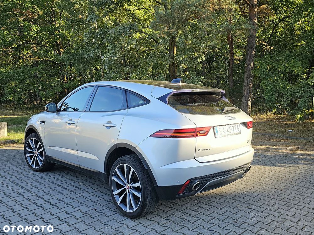 Jaguar E-Pace 2.0 i4D AWD R-Dynamic S - 2