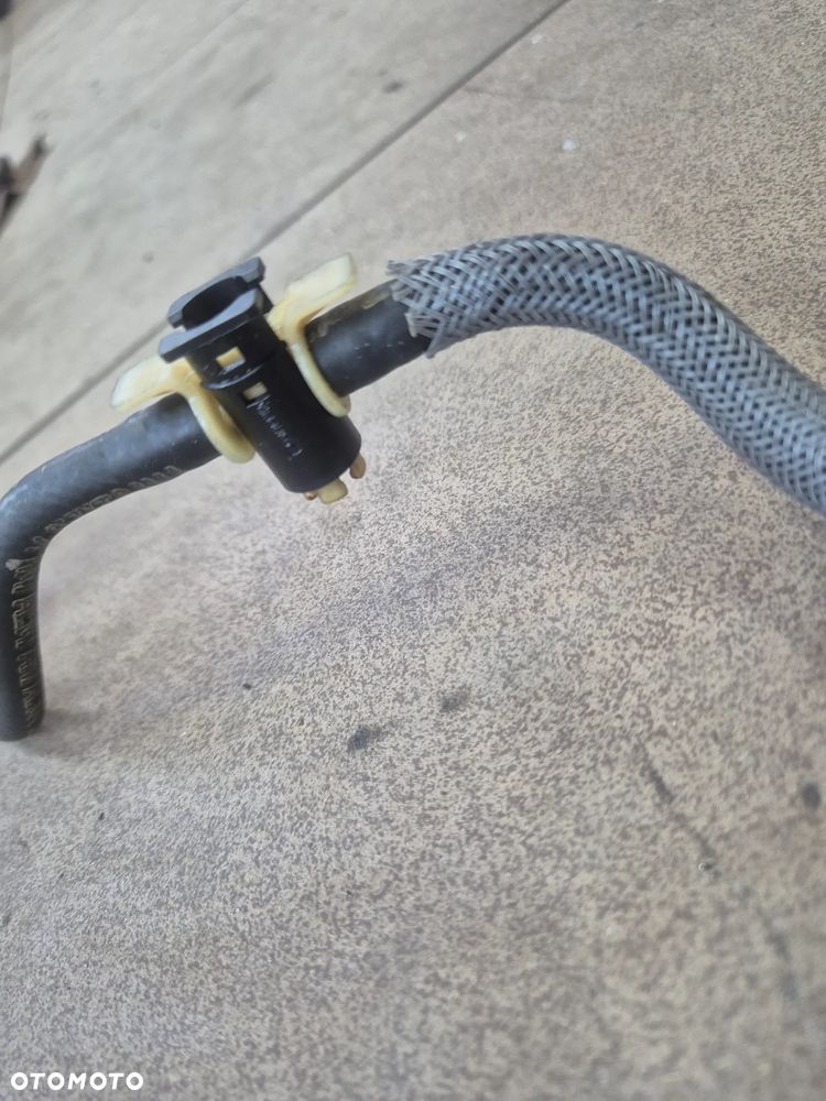 LISTWA PRZELEWOWA WTRYSKIWACZY MASTER III MOVANO B  NV400 2.3 BITURBO 14r.+ - 2