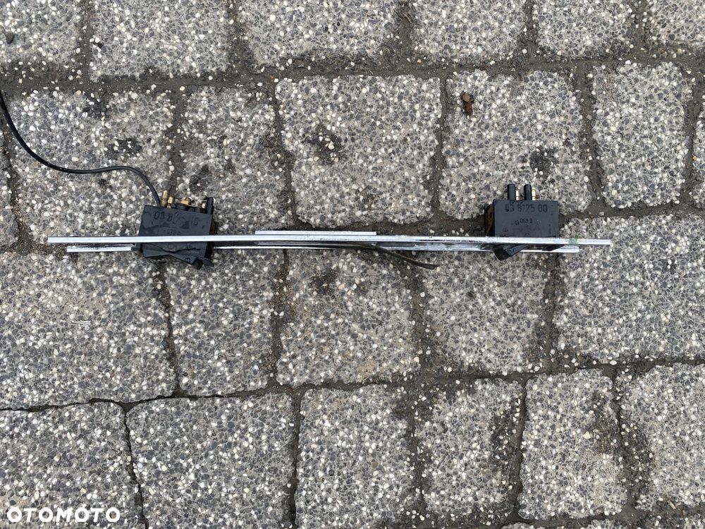 LISTWA CHROM OZDOBNA DESKI ROZDZIELCZEJ MERCEDES SLC SL R107 W107 C107 1076891171 - 2