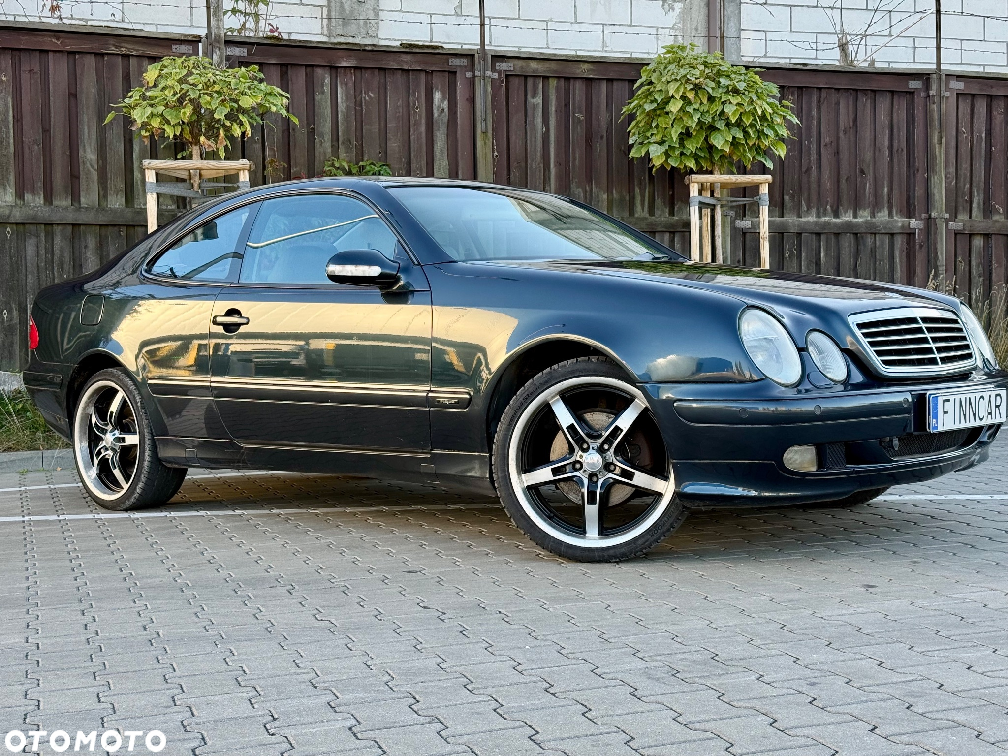 Mercedes-Benz CLK Coupe 320 Avantgarde - 4