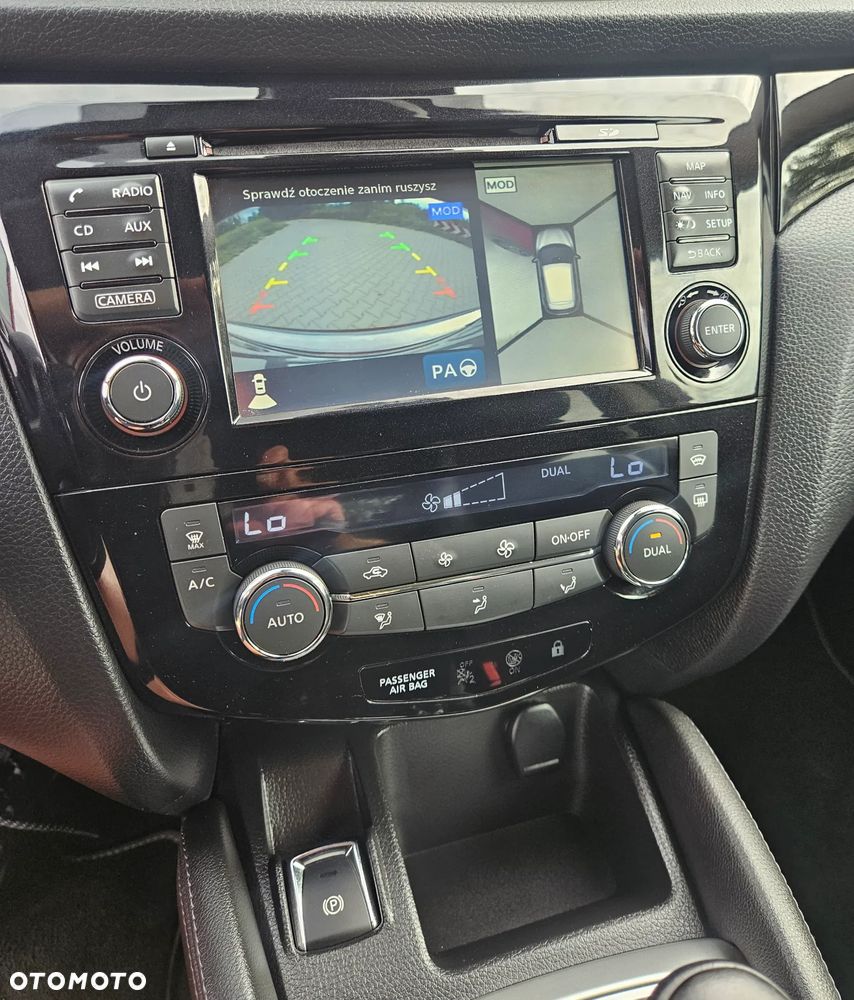 Nissan Qashqai 1.2 DIG-T Xtronic TEKNA - 18