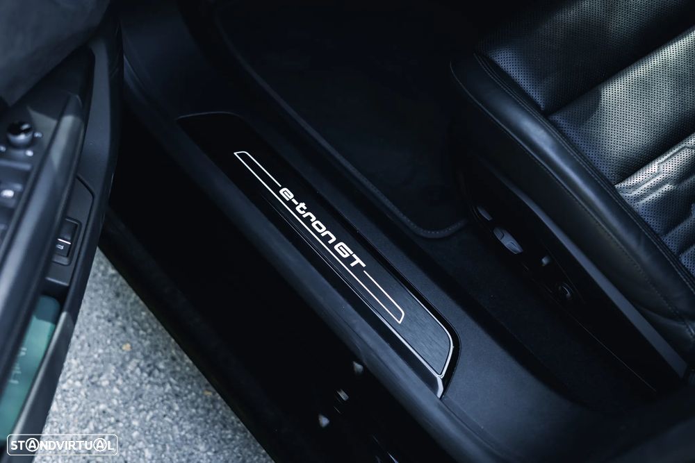 Audi e-tron GT quattro - 32
