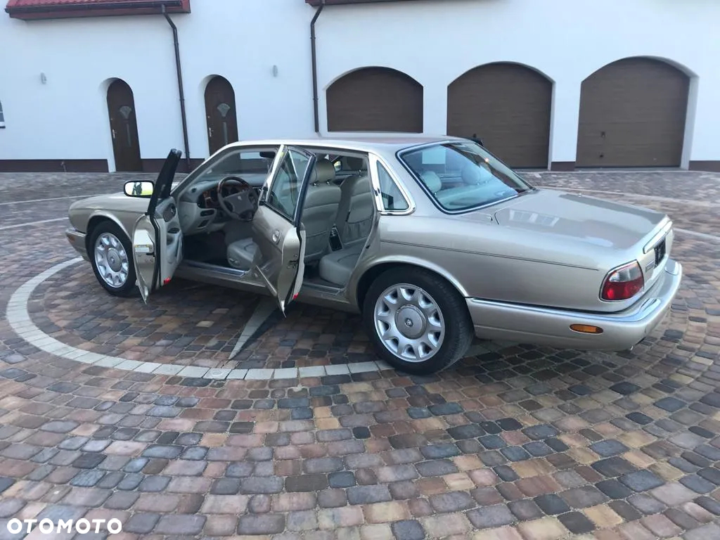 Jaguar XJ Sovereign 4.0 - 3