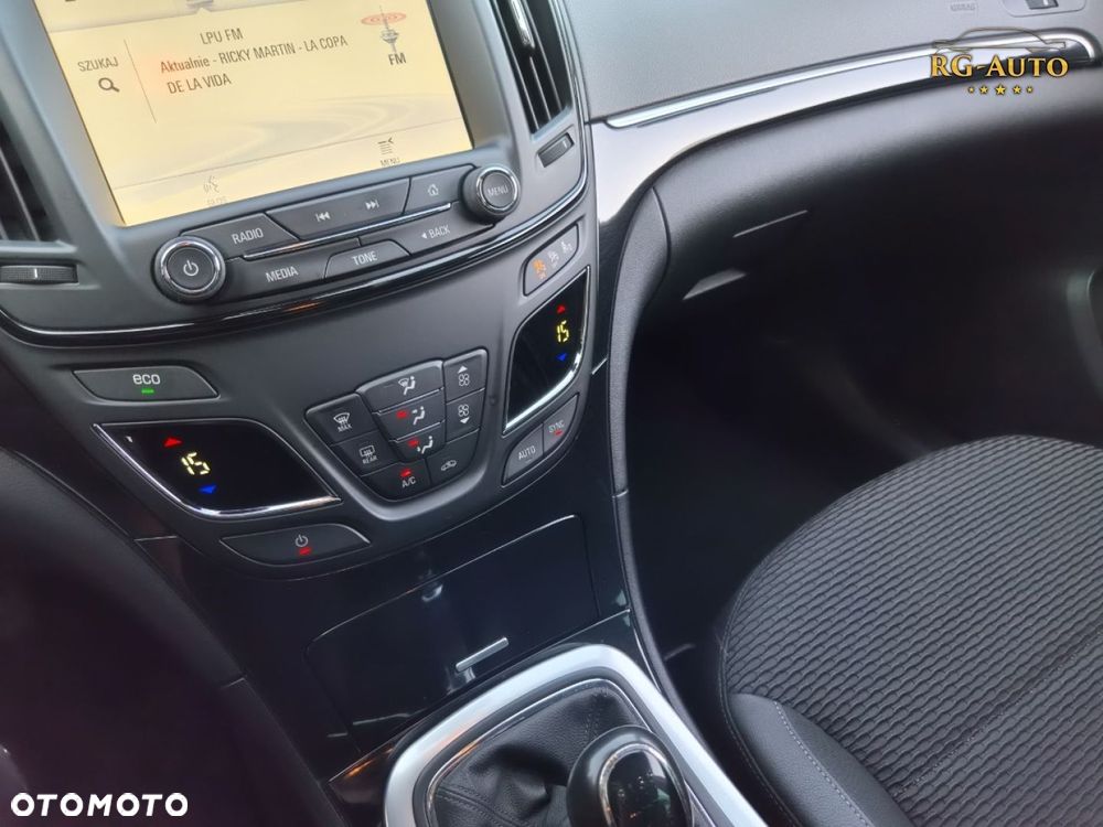 Opel Insignia - 31