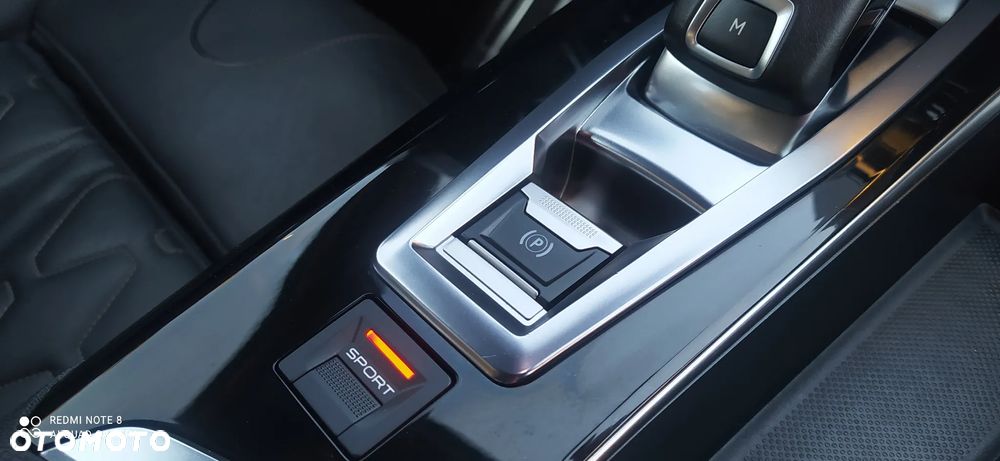 Peugeot 3008 BlueHDi 180 Stop & Start EAT8 GT - 26