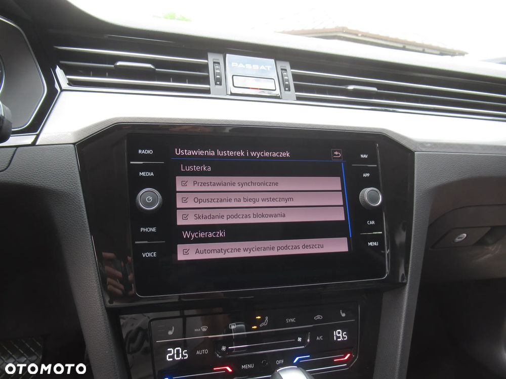 Volkswagen Passat 1.5 TSI EVO Business DSG - 26