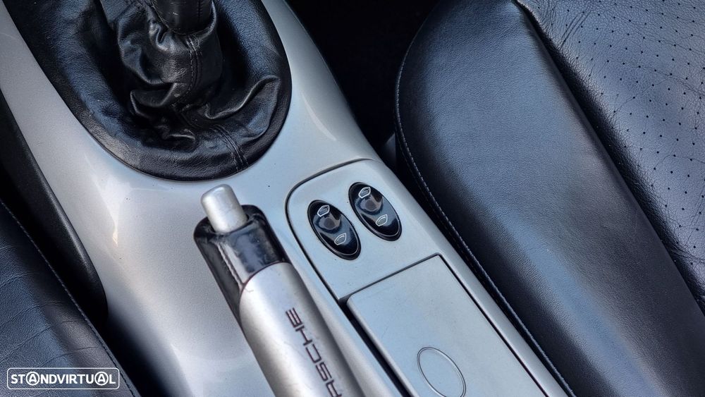 Porsche Boxster - 17