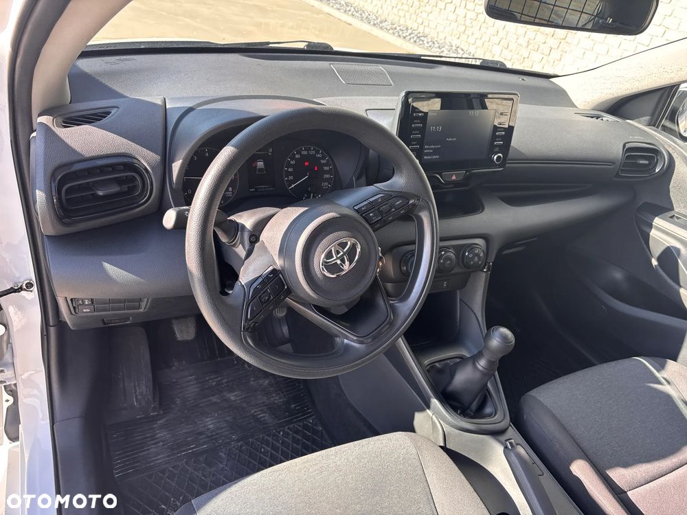 Toyota Yaris 1.0 Active - 12