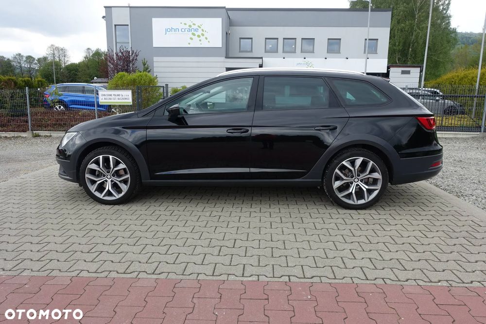 Seat Leon Sportstourer 2.0 TDI Start&Stop 4Drive DSG X-Perience - 8