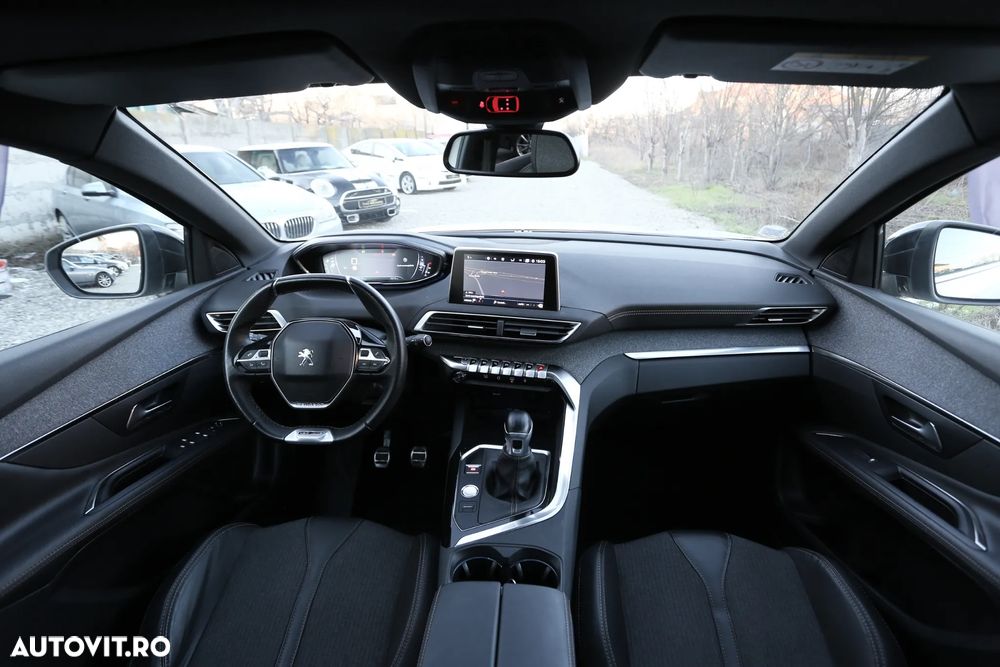 Peugeot 3008 1.2 PureTech Turbo S&S GT-Line - 7