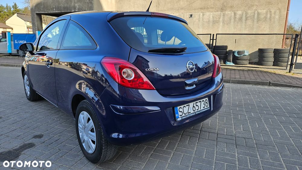 Opel Corsa 1.2 16V Edition / Active - 13