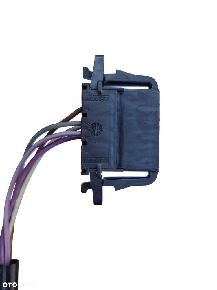 LUSTERKO ELEKTRYCZNE PRAWE 5 PINÓW VW PASSAT B5 FL SREBRNE: LA7W - 20