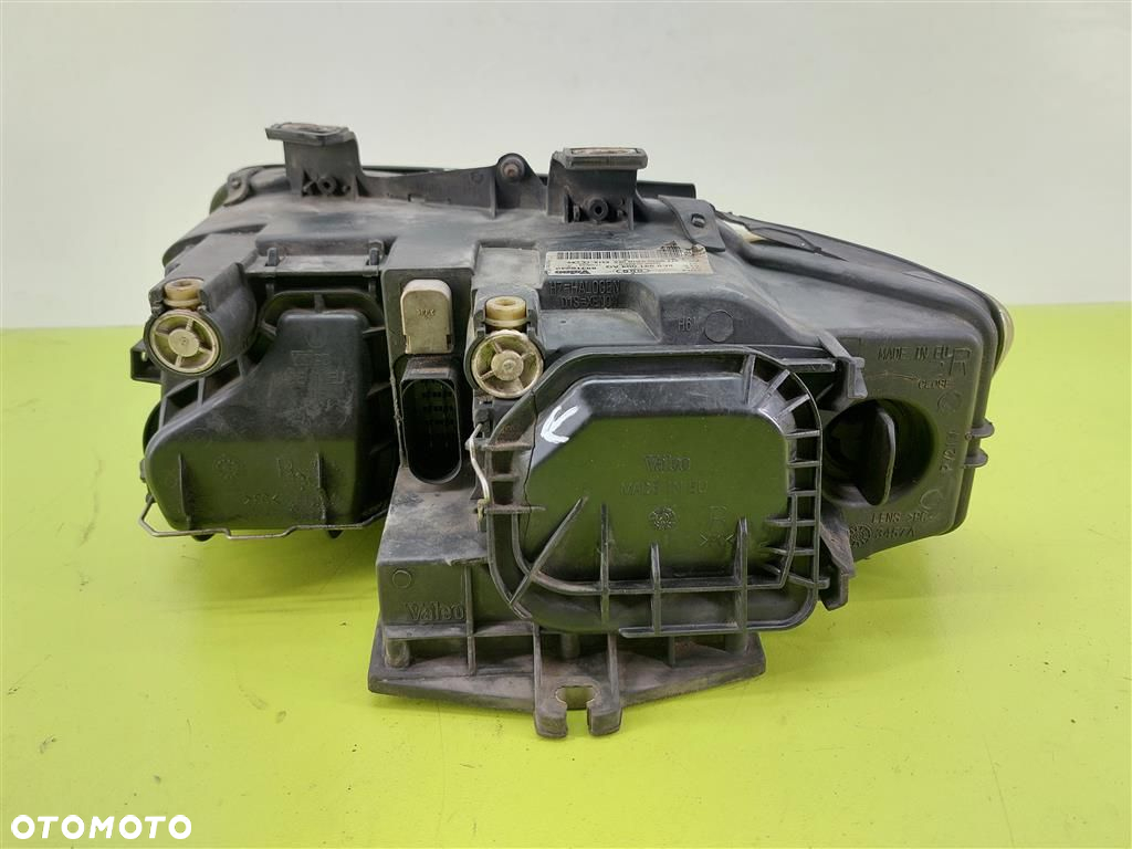 Reflektor lampa przód prawa Audi A4 B6 8E 2000-2004 XENON KPL   8E0941004AQ - 4