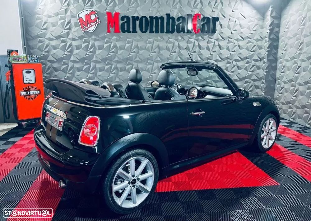 MINI Cabrio Cooper D - 21
