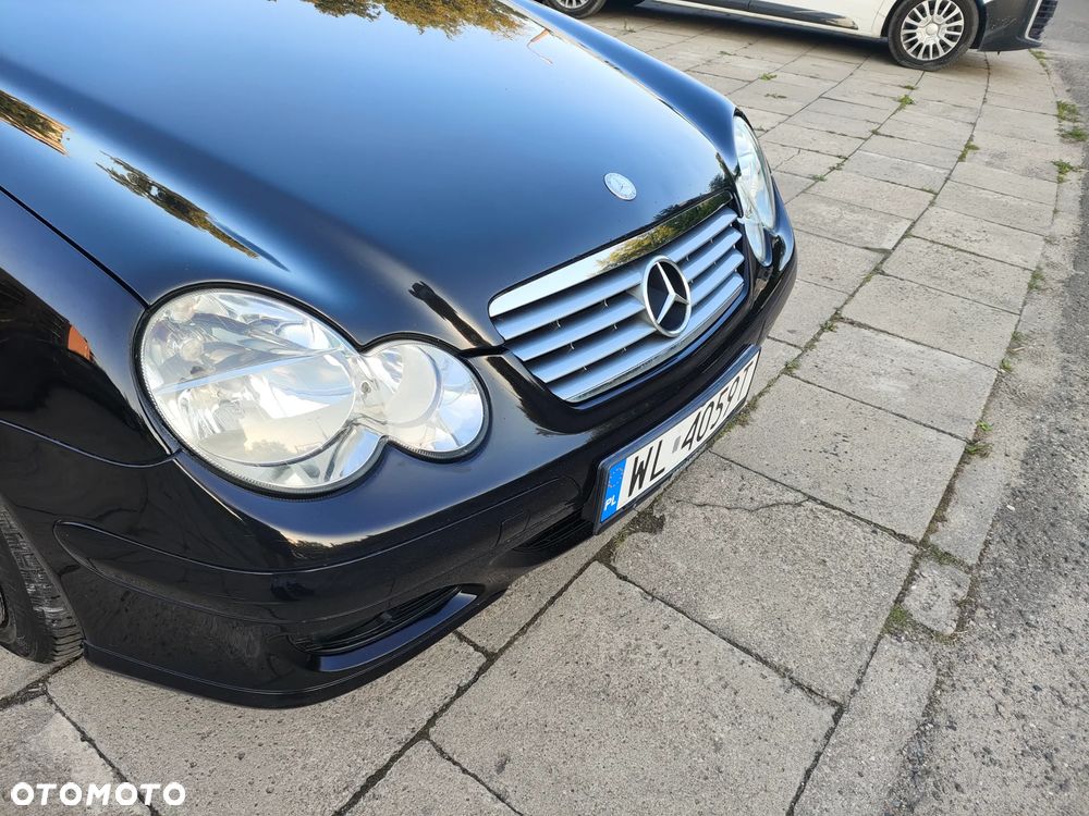 Mercedes-Benz Klasa C 200 Kompressor - 21