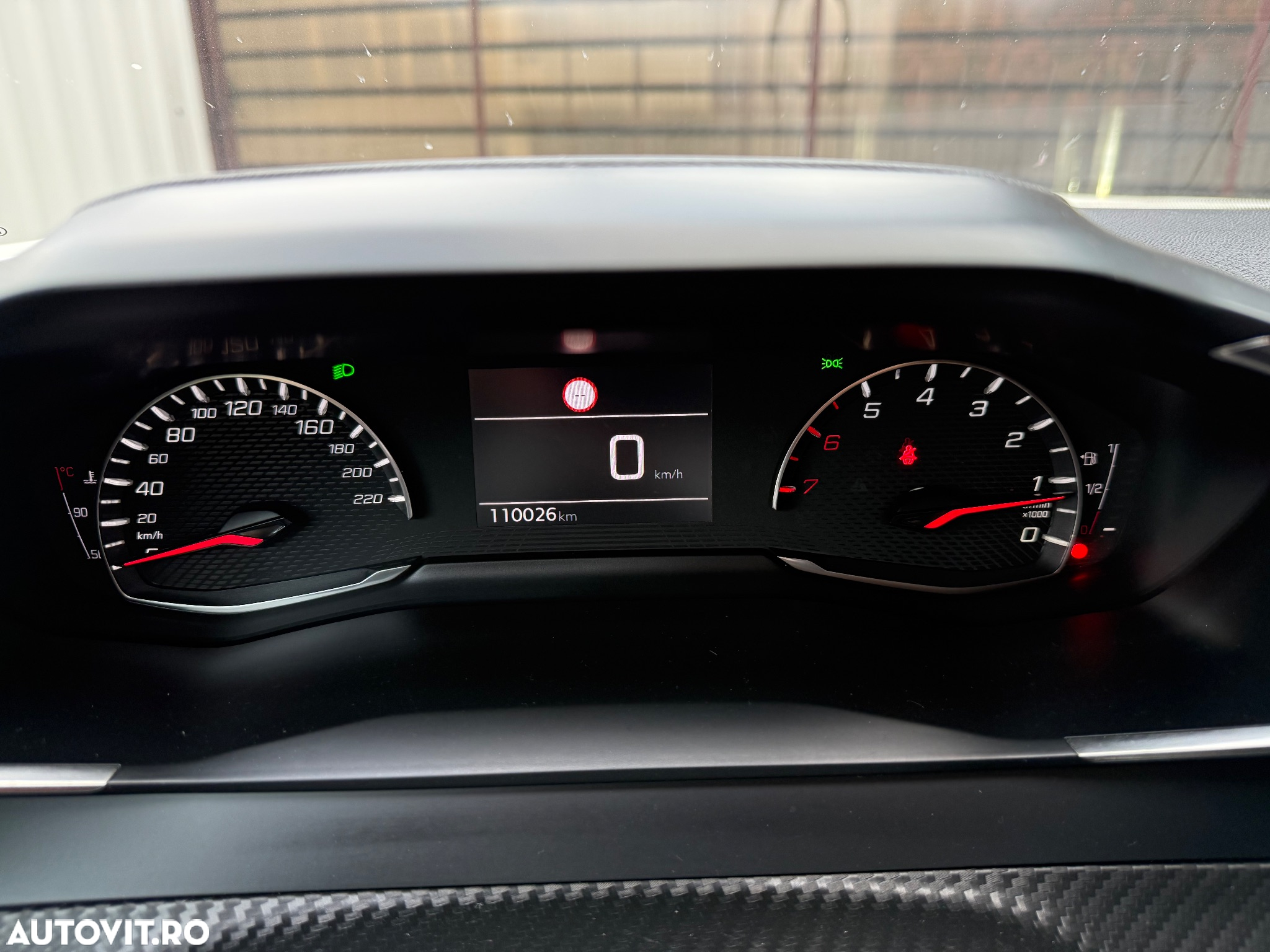 Peugeot 2008 1.5 BlueHDI FAP Active - 8