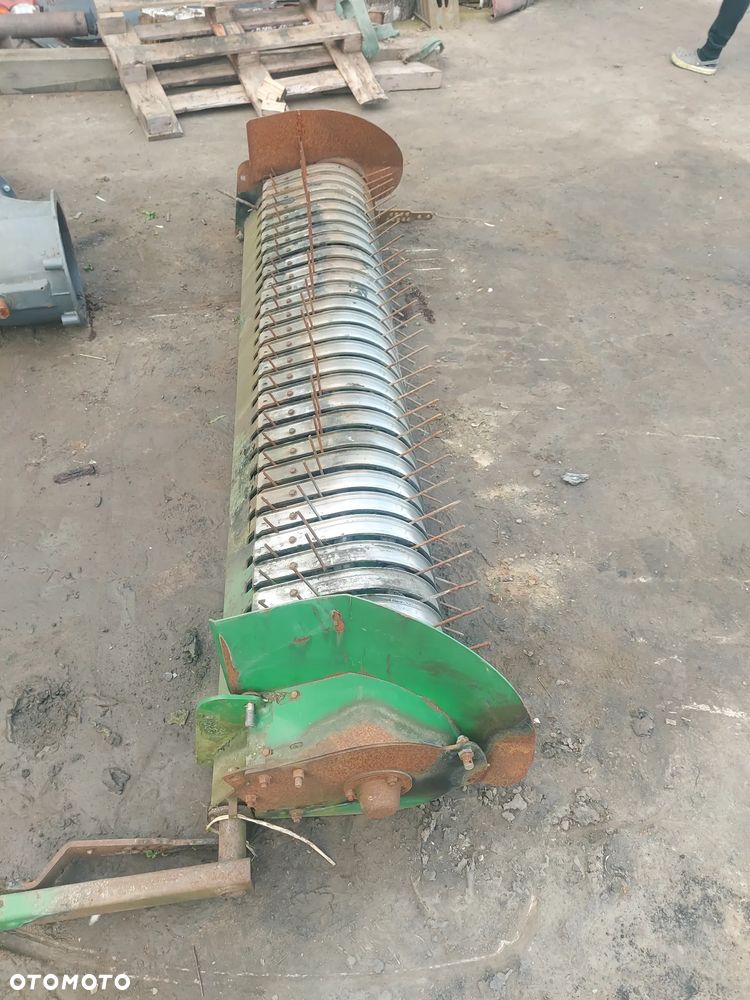 Podbieracz 220cm 2,20m 29 listew PRASA JOHN DEERE 990 960 2012R - 3