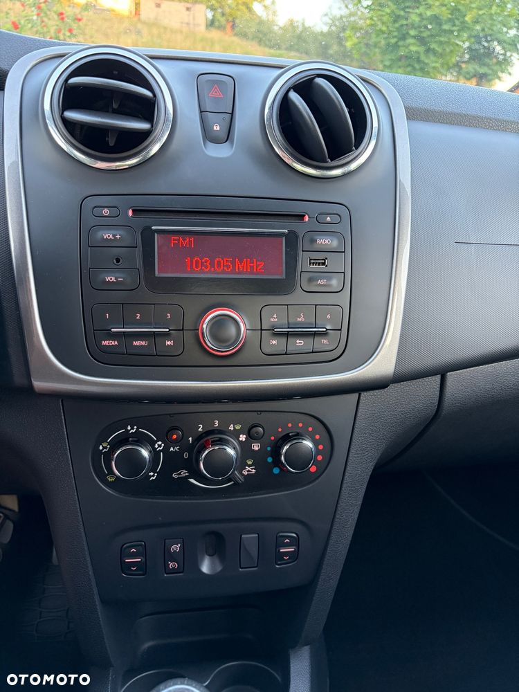 Dacia Sandero 0.9 TCe Laureate - 24