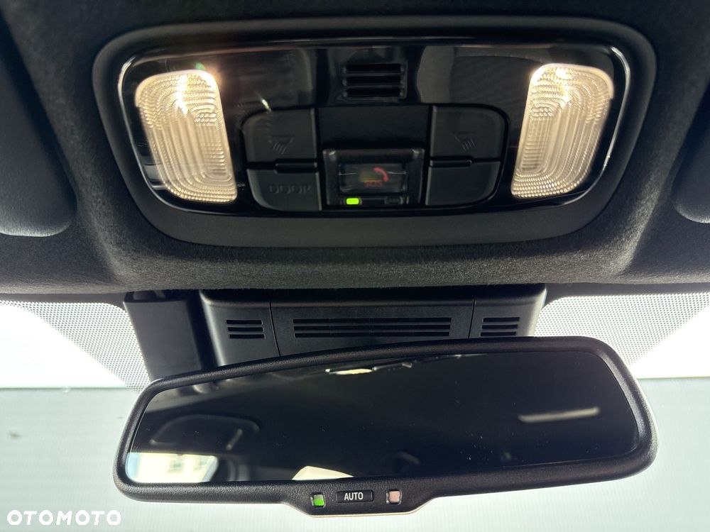 Toyota Yaris Cross Hybrid 1.5 Style - 20