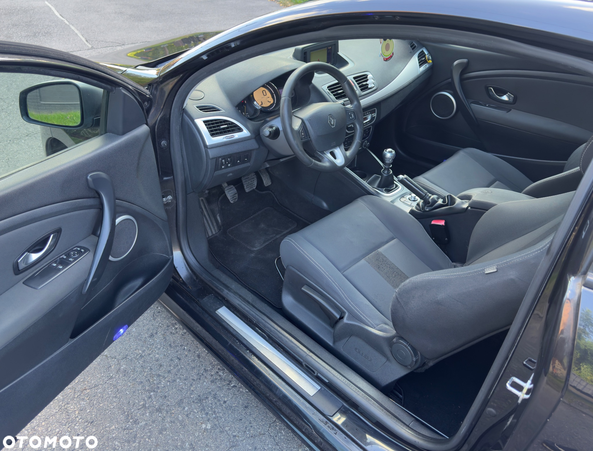 Renault Megane 1.6 Coupe Dynamique - 4