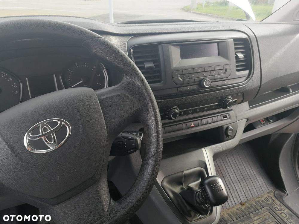 Toyota ProAce - 12