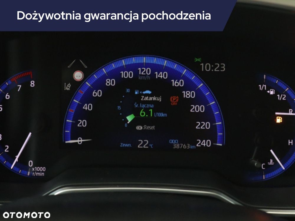Toyota Corolla - 13