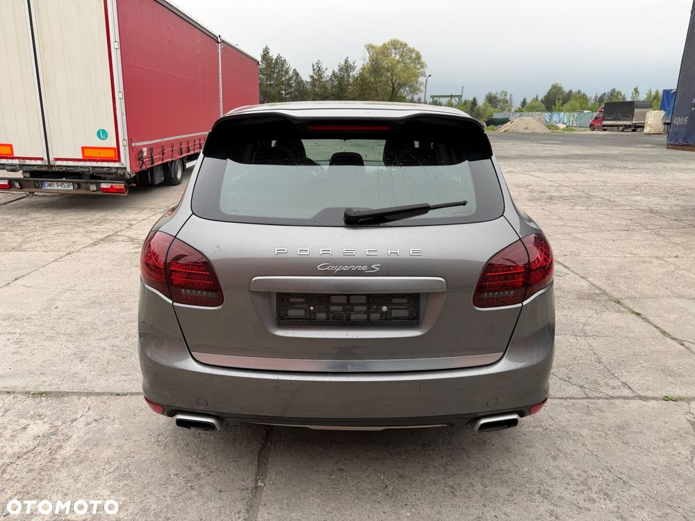 Porsche Cayenne S Diesel - 4