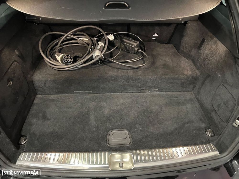 Mercedes-Benz C 300 de AMG Line - 25