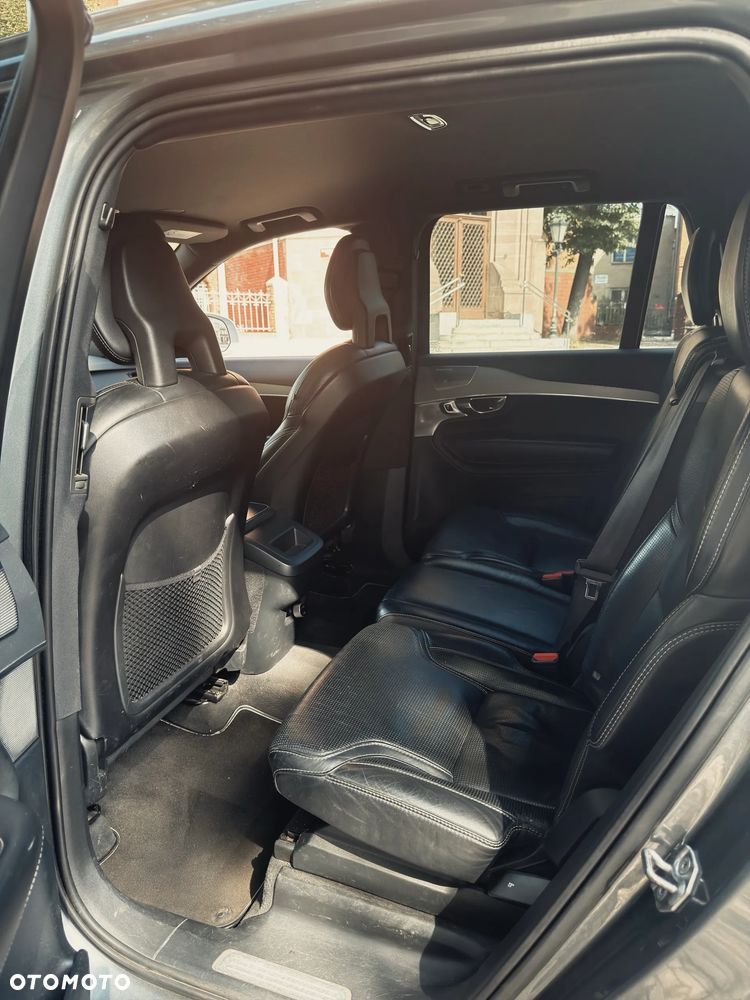 Volvo XC 90 D5 SCR AWD R-Design 7os - 13
