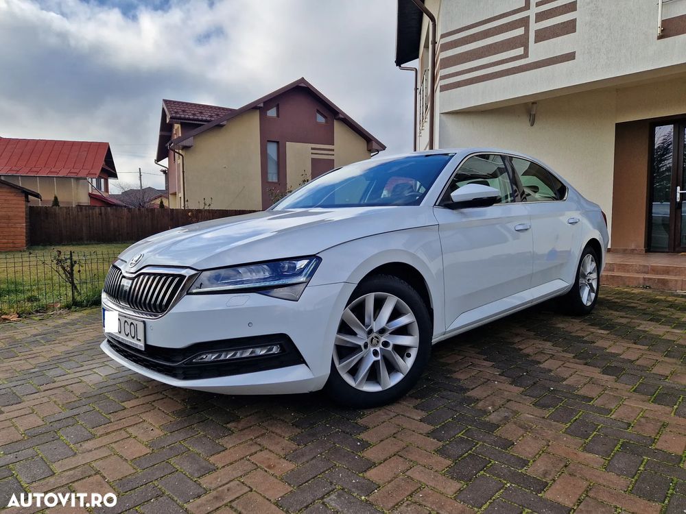 Skoda Superb 2.0 TDI DSG Ambition - 1