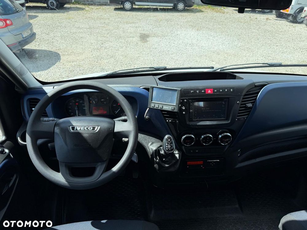 Iveco Daily 70C18 Hi-Matic Pomoc drogowa Holownik 2018r - 18