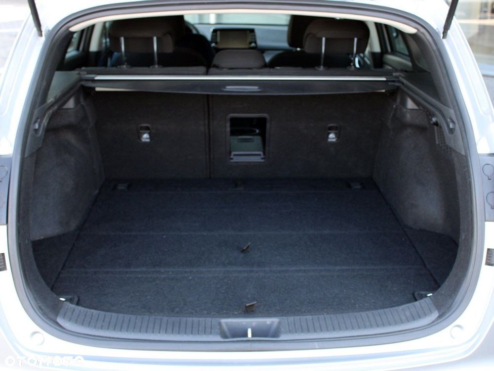 Hyundai i30 1.5 T-GDI 48V Smart - 13