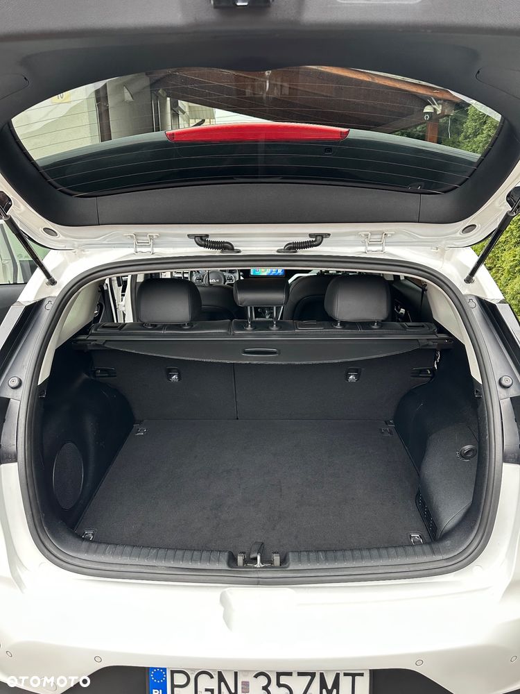 Kia Niro 1.6 GDI Plug-in Hybrid M - 17