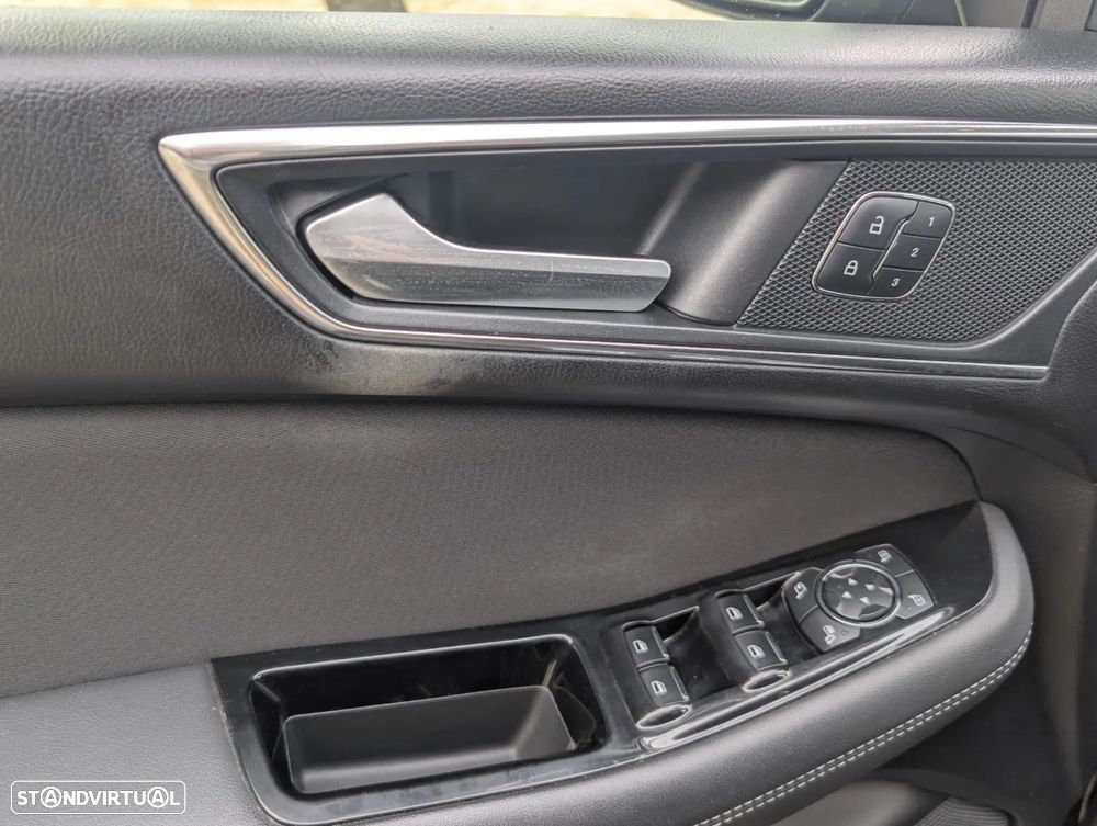 Ford S-Max 2.0 TDCi Titanium - 18