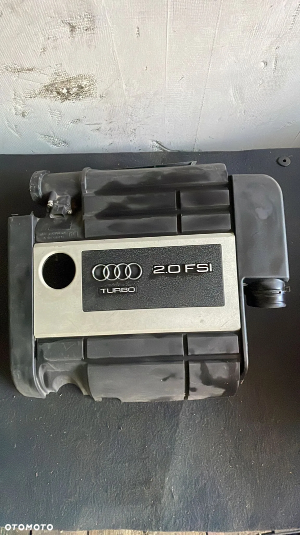 Audi TT TTS A3 2.0 FSI Osłona górna silnika 06F133837S 06F133843A