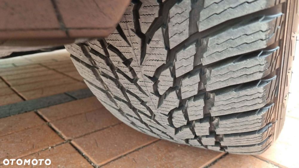 Volkswagen Passat 1.6 TDI BlueMotion Technology Comfortline - 14