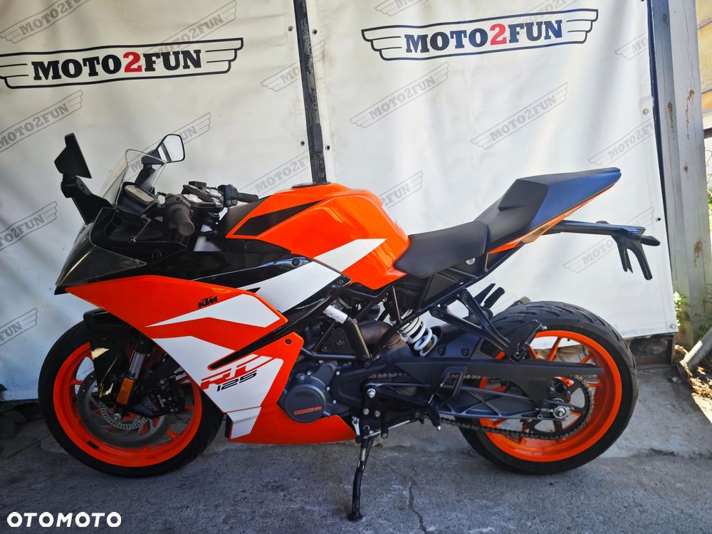 KTM RC 125 - 4