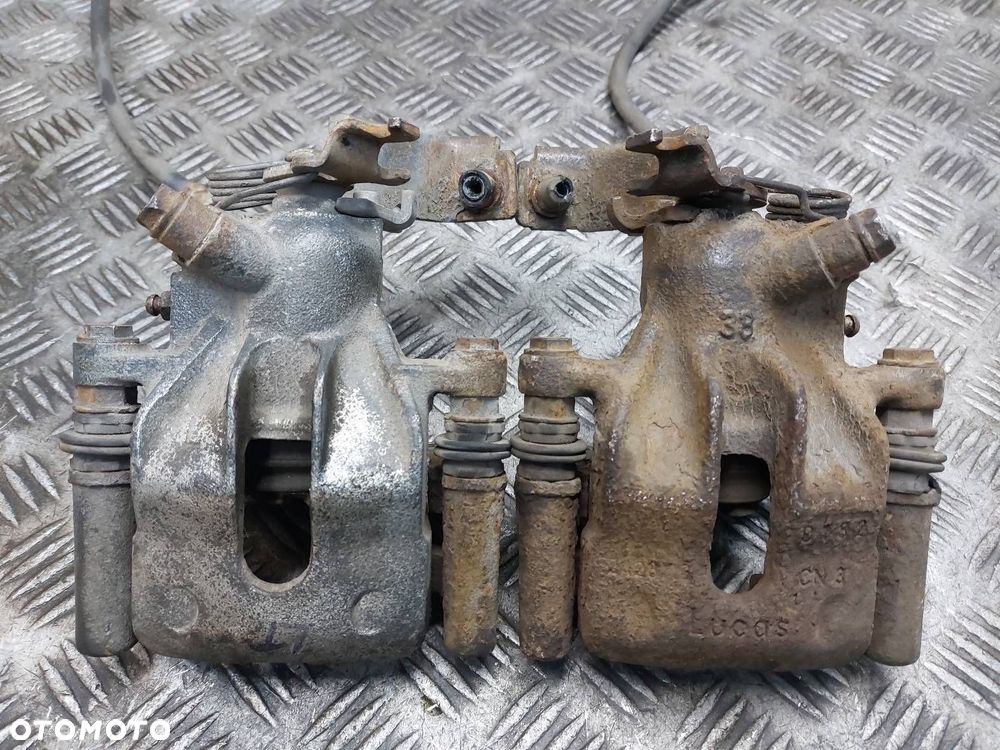 ZACISK HAMULCOWY LEWY TYŁ + PRAWY TYŁ HONDA ACCORD VII - 2