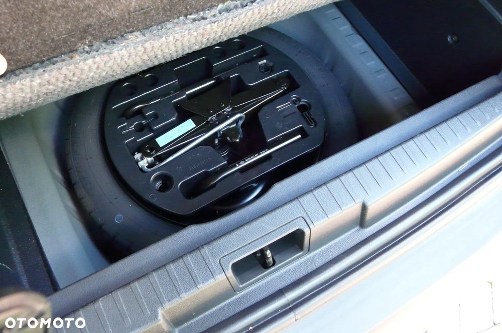 Renault Captur 1.3 TCe Intens - 27